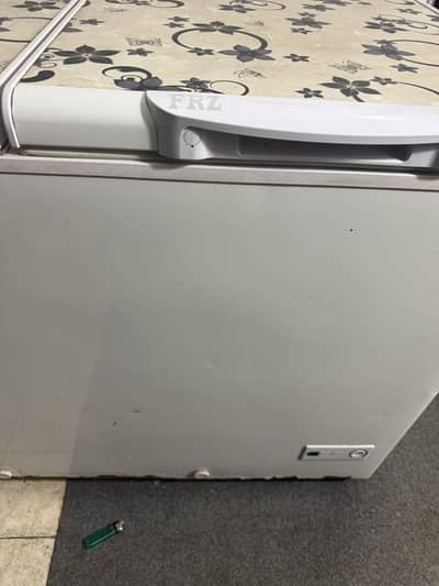 Deep Freezer Double Door in Excellent working condition