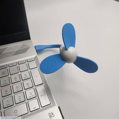 Mini fan // laptop fan
