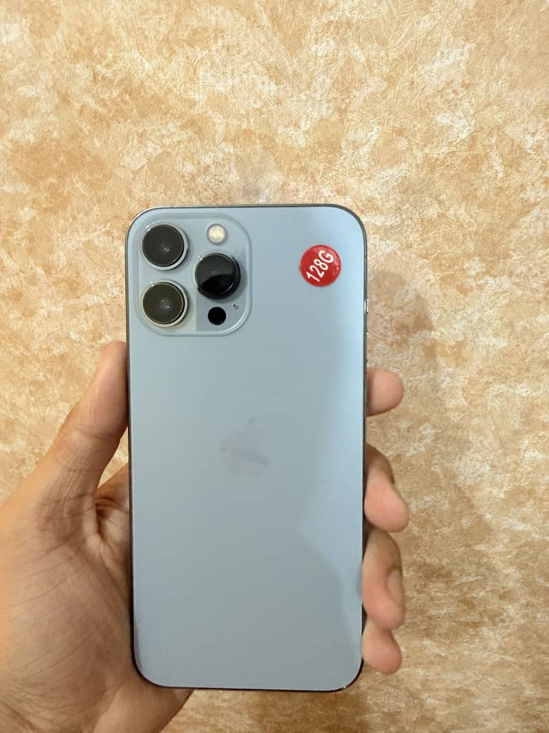 iPhone 13 Pro Max 0