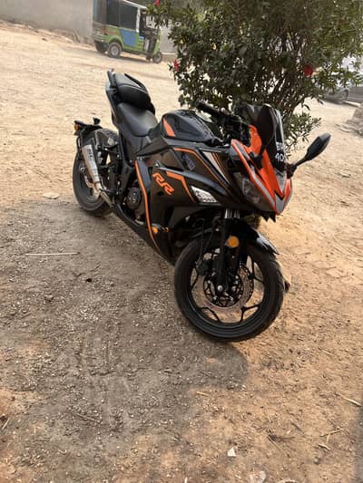Yamaha r3 replica