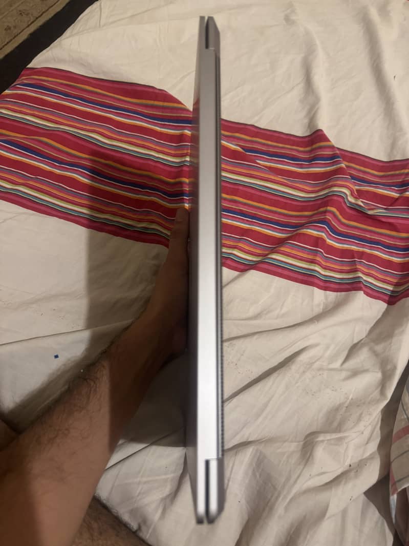 Microsoft surface 4 11th gen 2