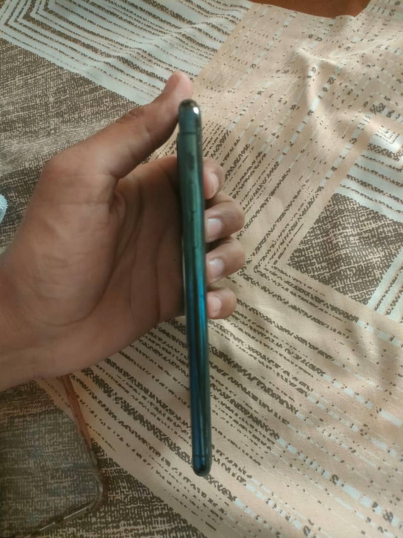 11 pro max 1