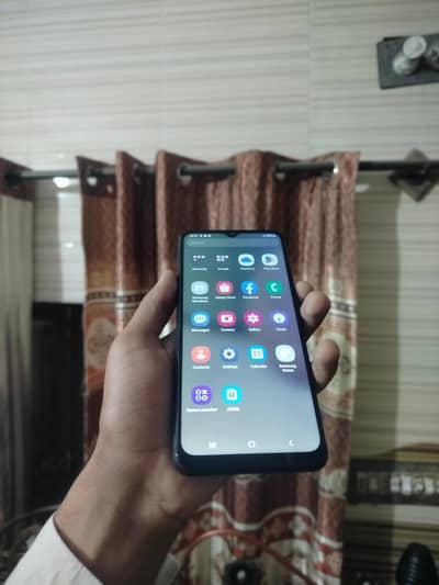 Samsung Galaxy A12
