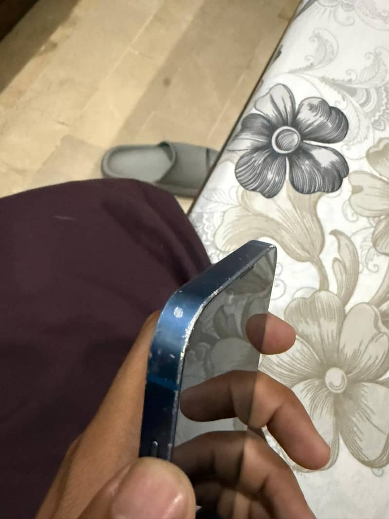 Iphone 13 jv 6