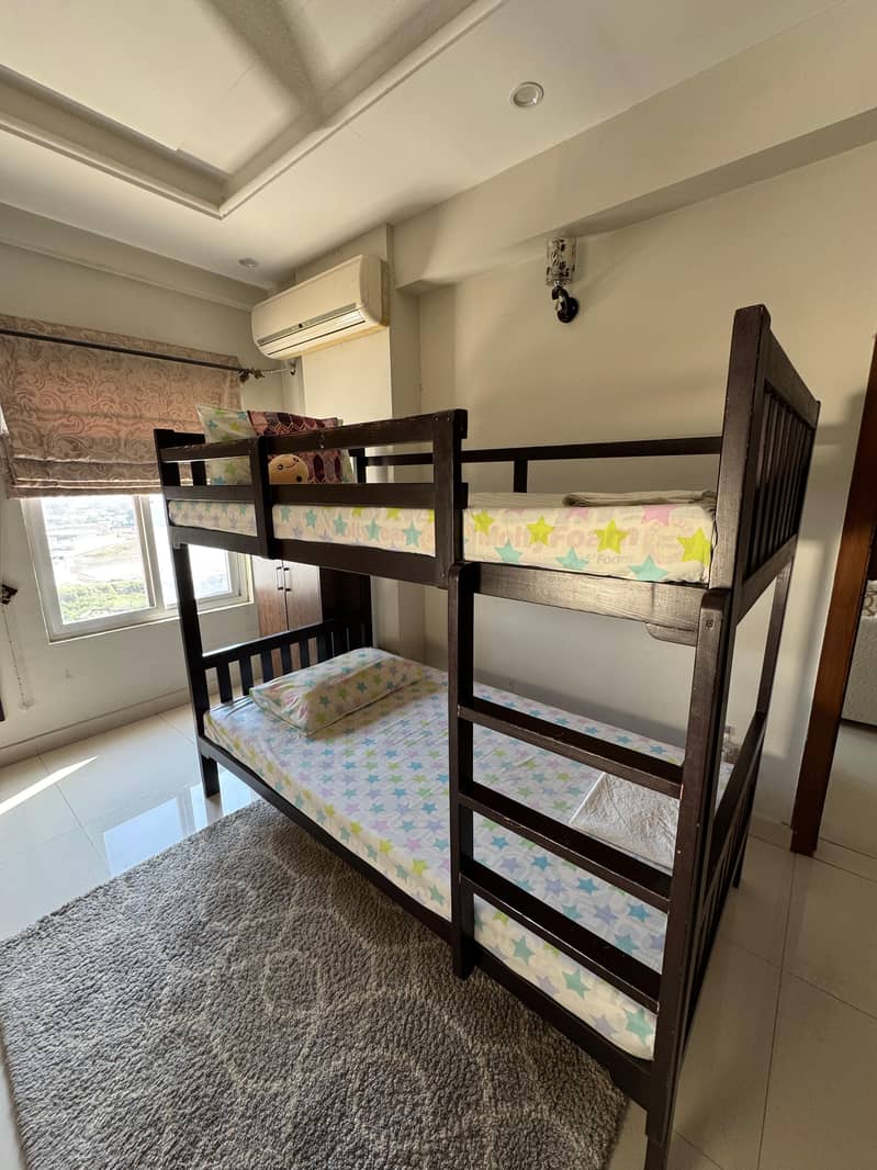 Bunker beds 0