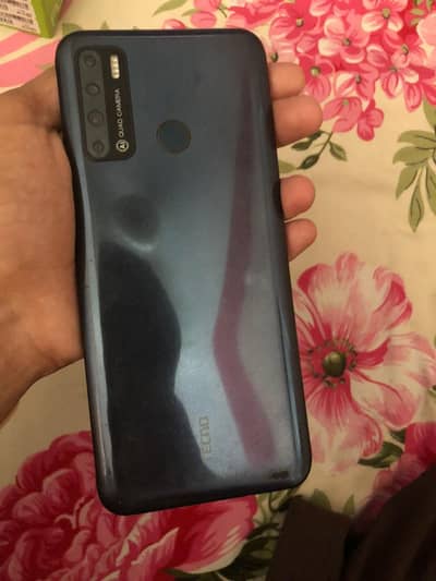 Tecno pouvoir 4 pro