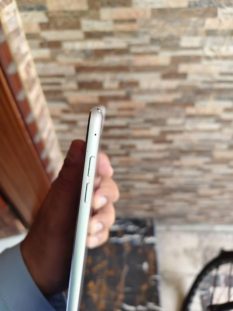ipad mini 4 128GB 6