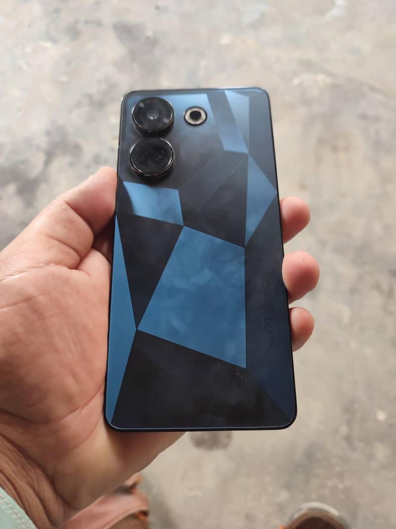 Tecno camon 20 pro 0