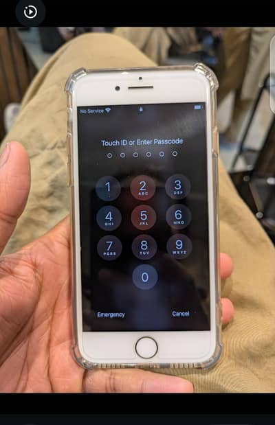 iPhone 8