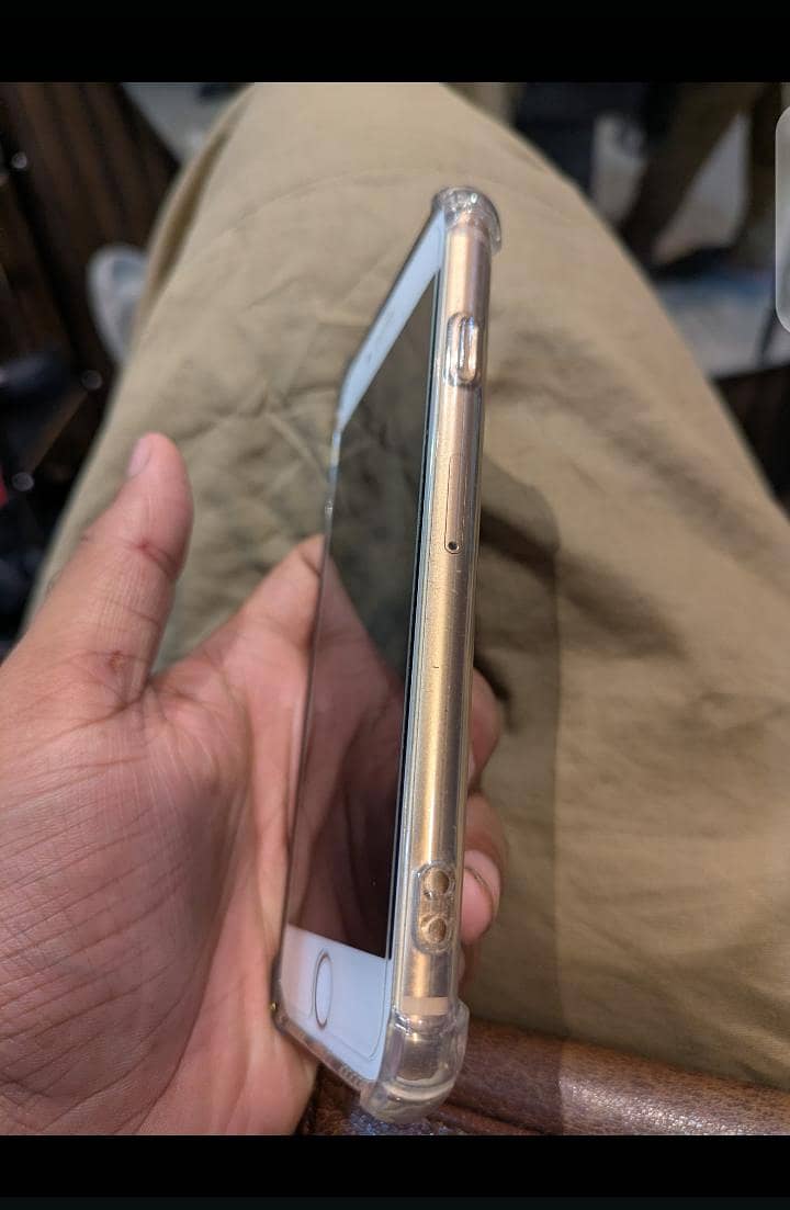 iPhone 8 1