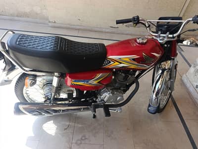 HONDA CG 125 25 MODEL STICKER NEAT AND CLEAN