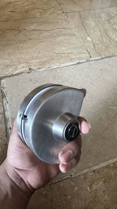 Glass Door lock Slightly used heavy duty