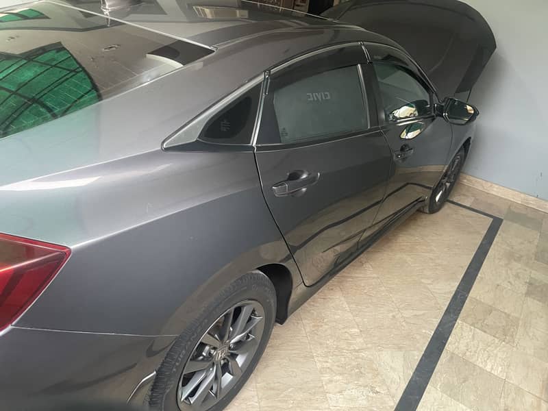Civic 10