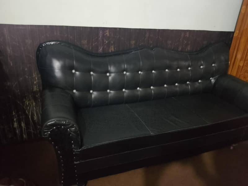 black full sofas set 1