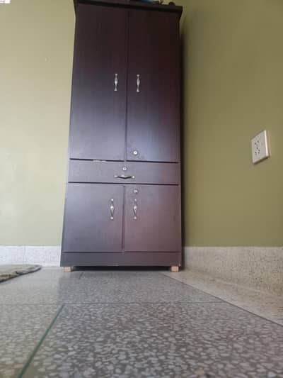 Wooden wardrobes for Sale