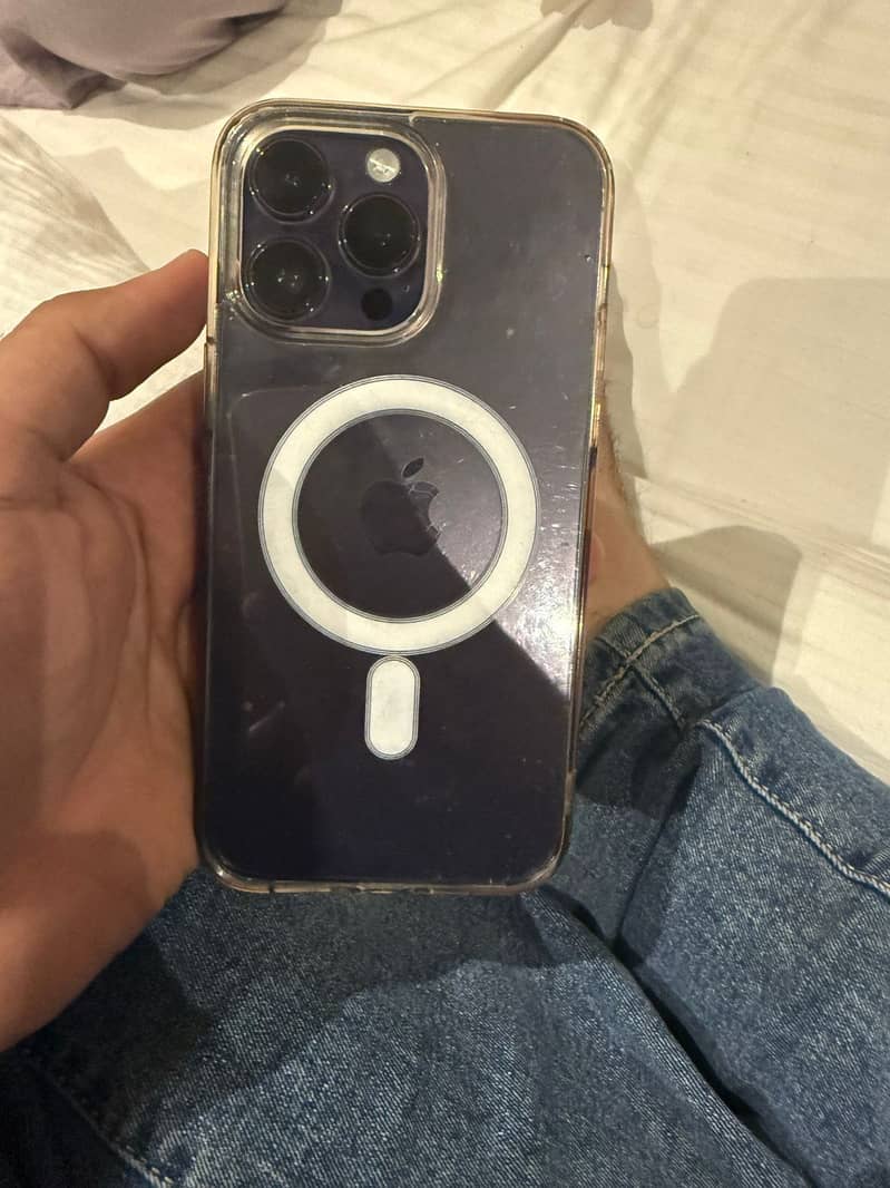 IPHONE 14 Pro Max 4