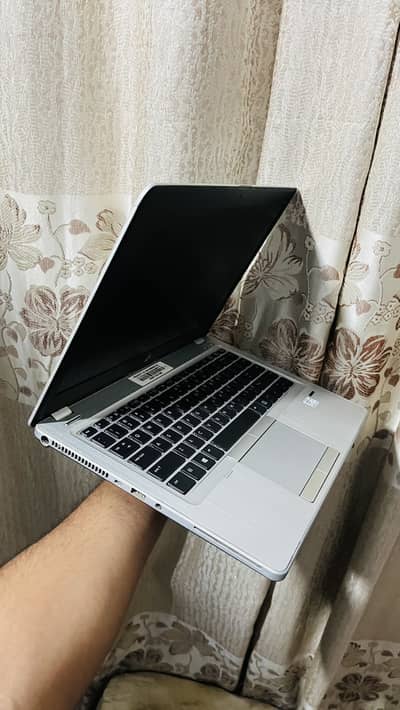 HP Folio Laptop