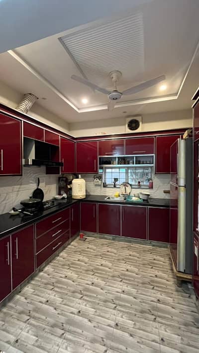 8 Marla Modern Designer House for Sale in Ali Block, Bahria Town Lahore - Prime Location & Possession Ready