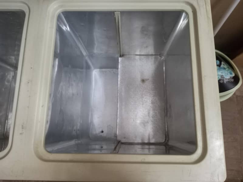 Dawlance Deep Freezer 4