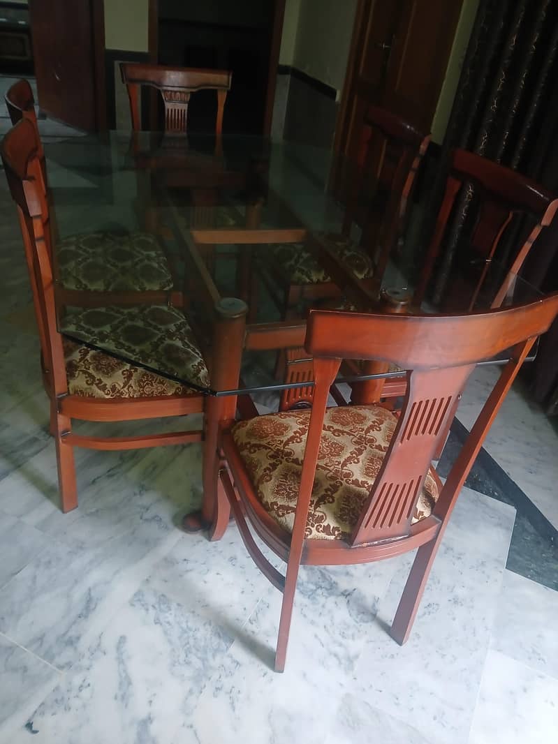 daining table 0