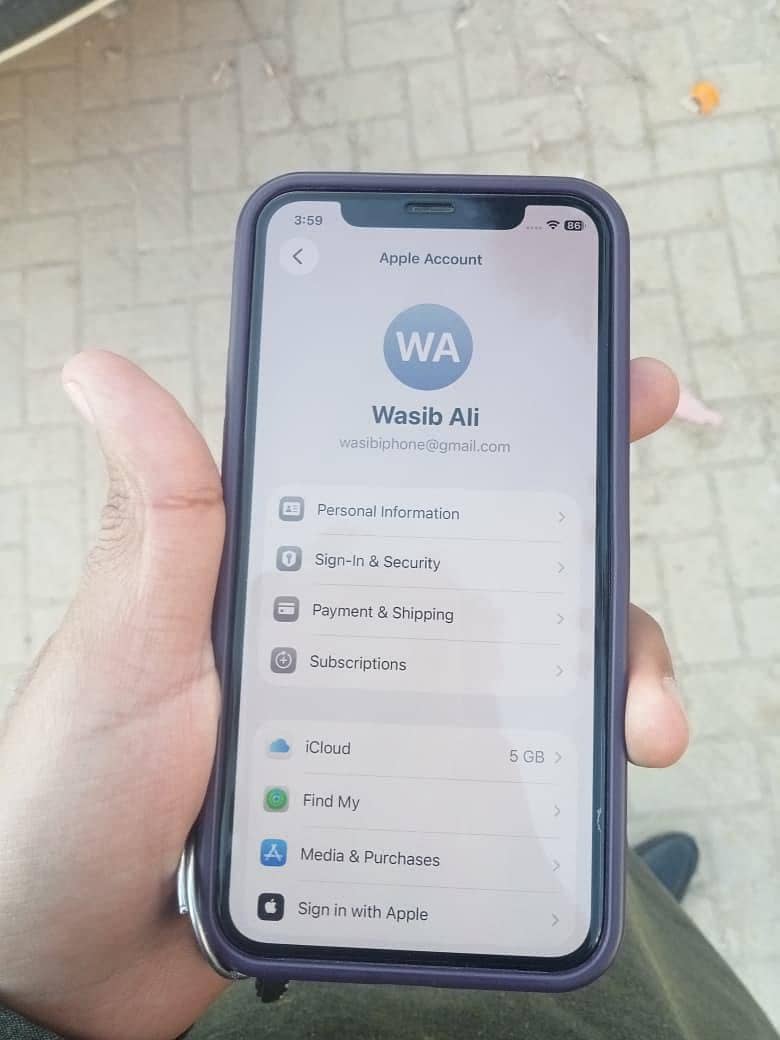 iphone 11 pro 4