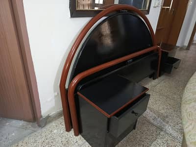 Bed with side tables
