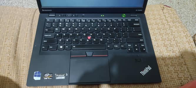 Lenovo laptop X1 Carbon