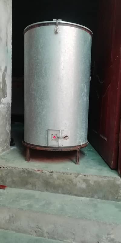 bharola (گندم سٹور کرنے کے لیے) weat storage container