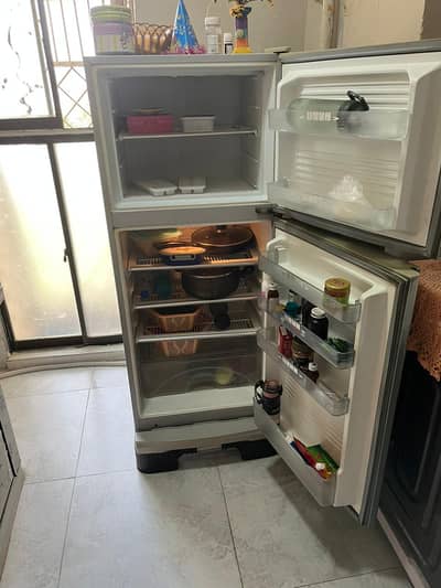 Dawlance fridge like brand new