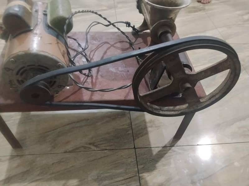 Qeema machine 4