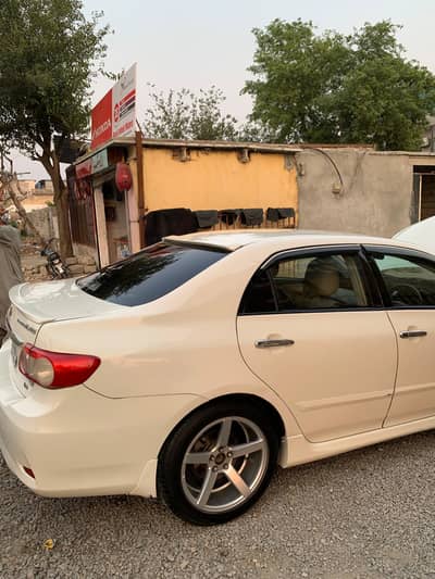 Limited addition automatic gli 2012