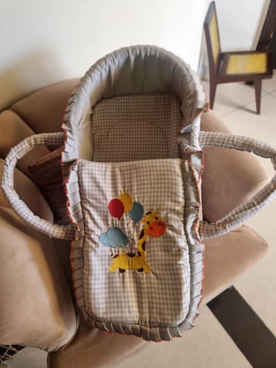 mosses basket/ baby basket