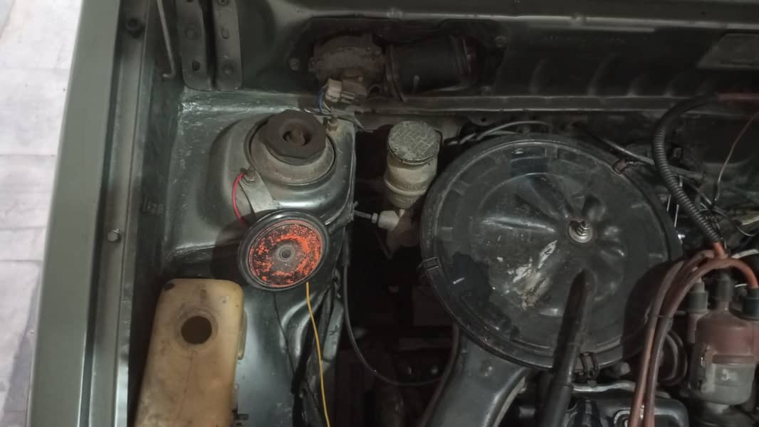 Mehran Vx  Model 2010 4