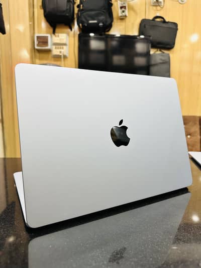 Macbook Air M4 13/15 Inch