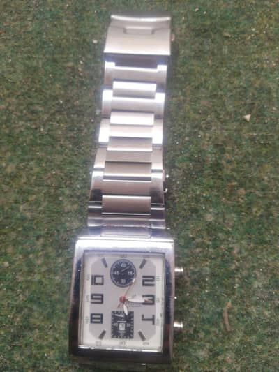 Original Festina Watch – Stylish Used Condition – Urgent Sale