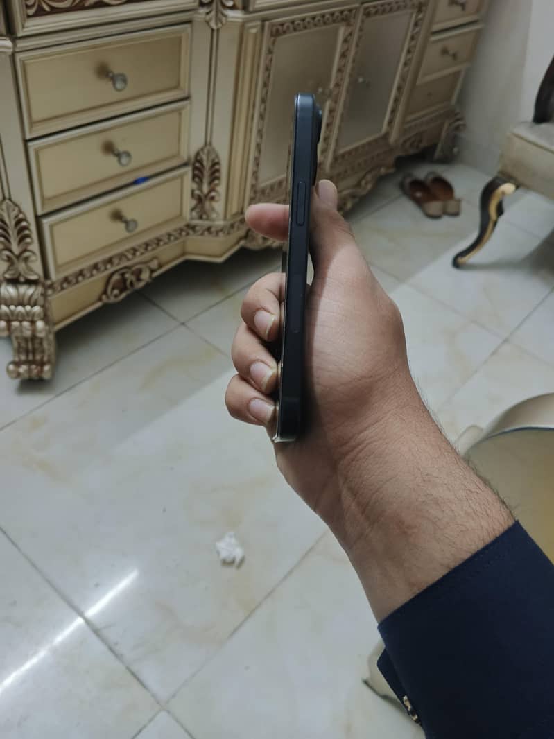 iphone 15 2