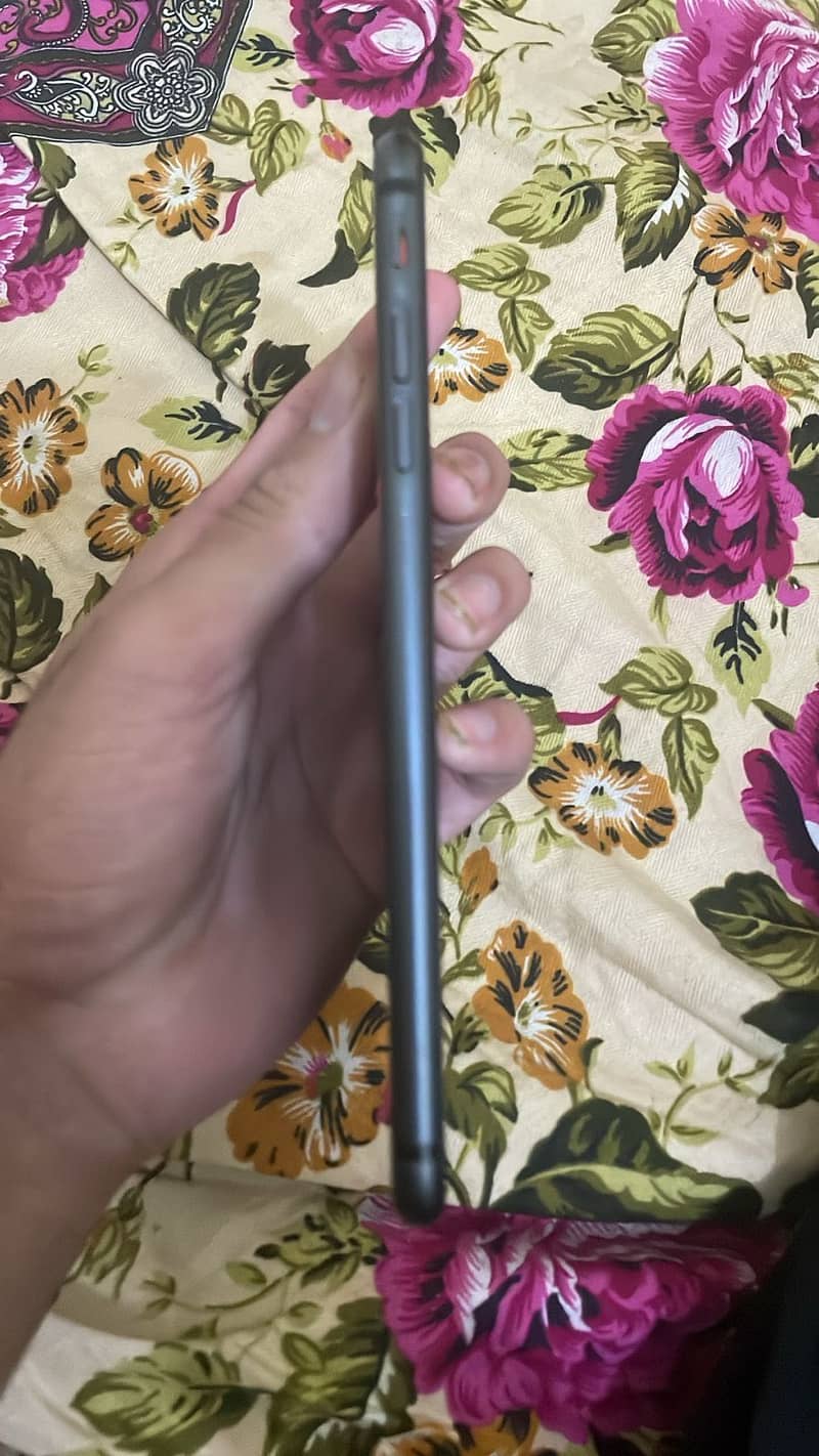 iPhone 8 plus 5