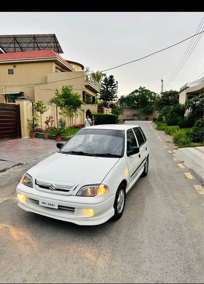 2012 model Suzuki cultus  family used urgent sale