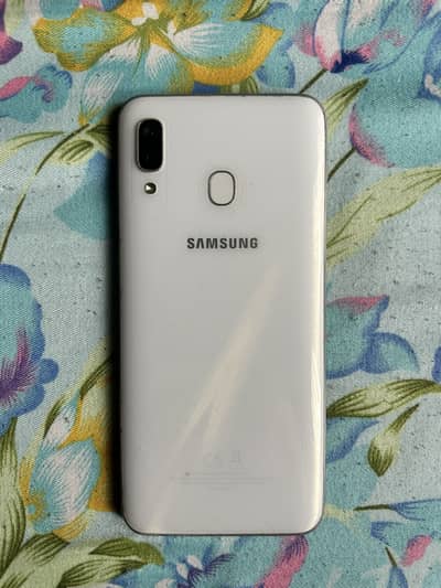Samsung A30