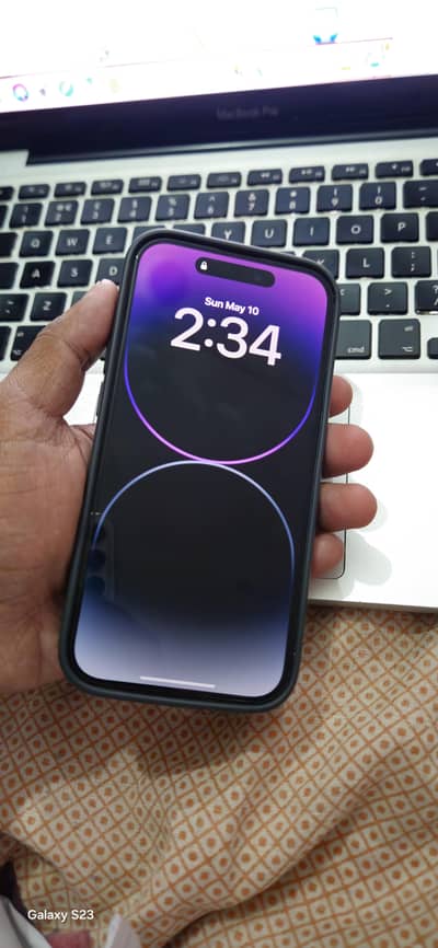 Iphone 14pro with box FU non pta