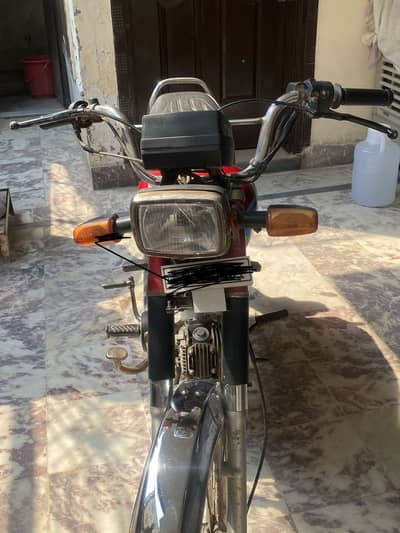 united cd 70 2022 model