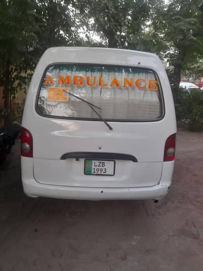 Hyundai-grace van