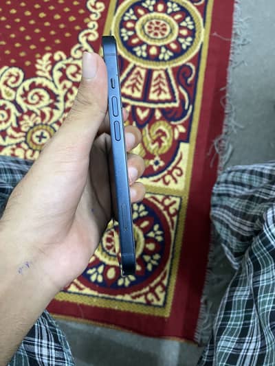 iPhone 13 Factory unlock