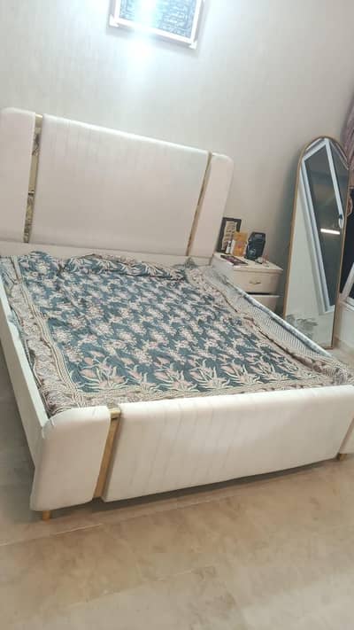 king size bed