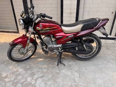 Yamaha yb125 Z Genuine 2022 Antique