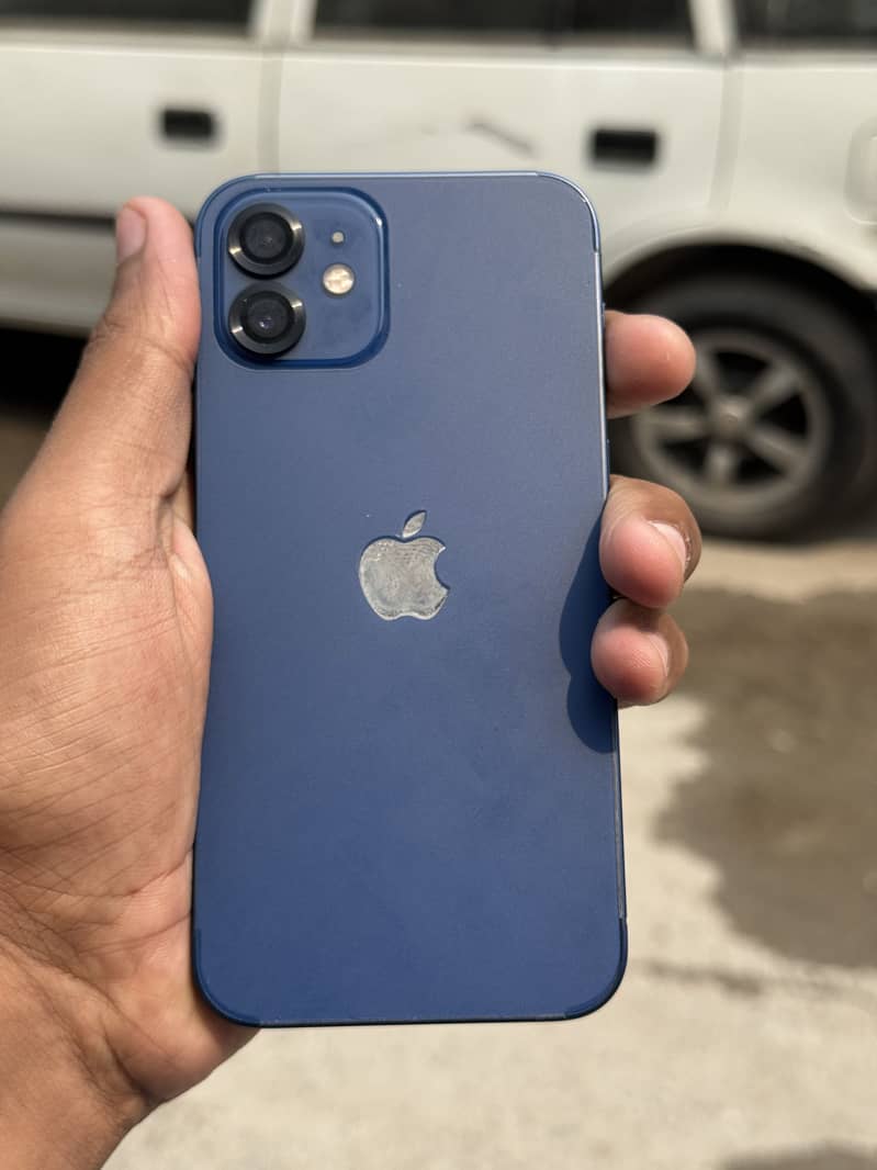 Iphone 12 3
