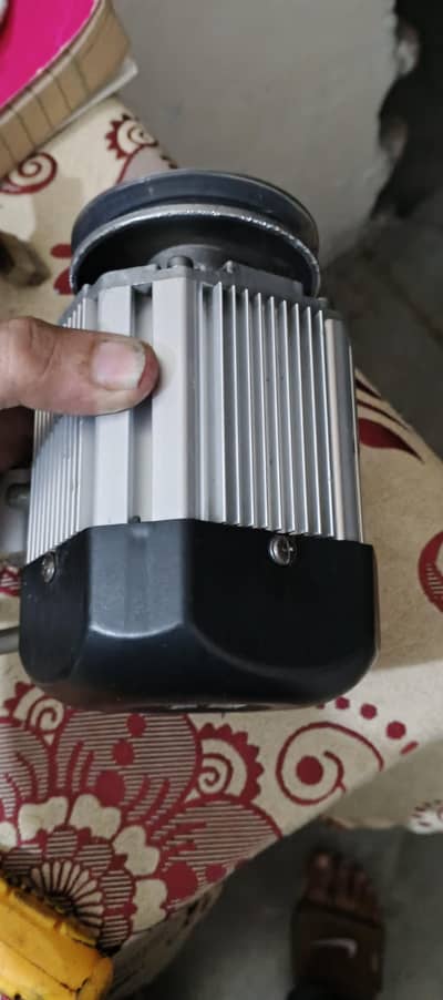 Qcherring original servo motor