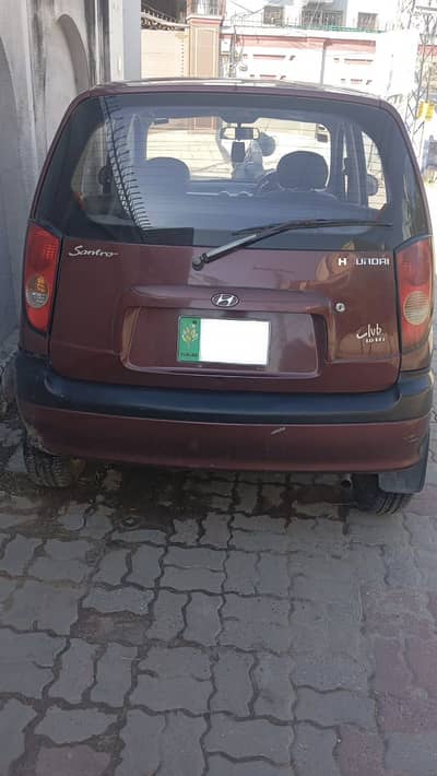 Hyundai Santro 2010 Maroon Color