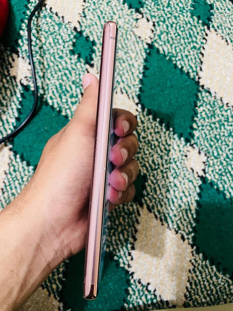 Samsung Note 20 6