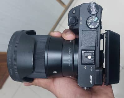 sony 6400 / 16mm 1.4